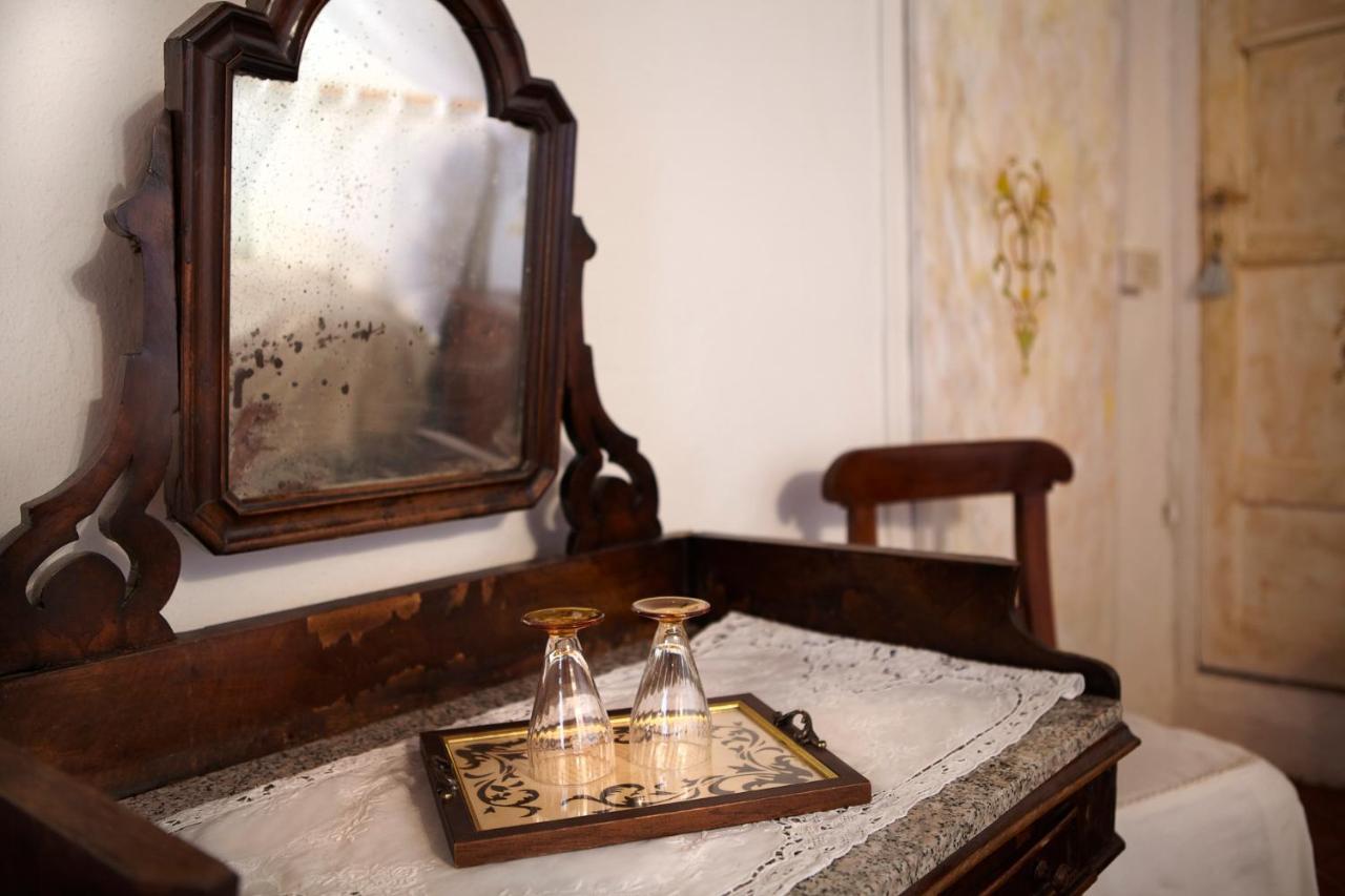 Antico Borgo Sanda Lago Maggiore Casalzuigno Eksteriør billede